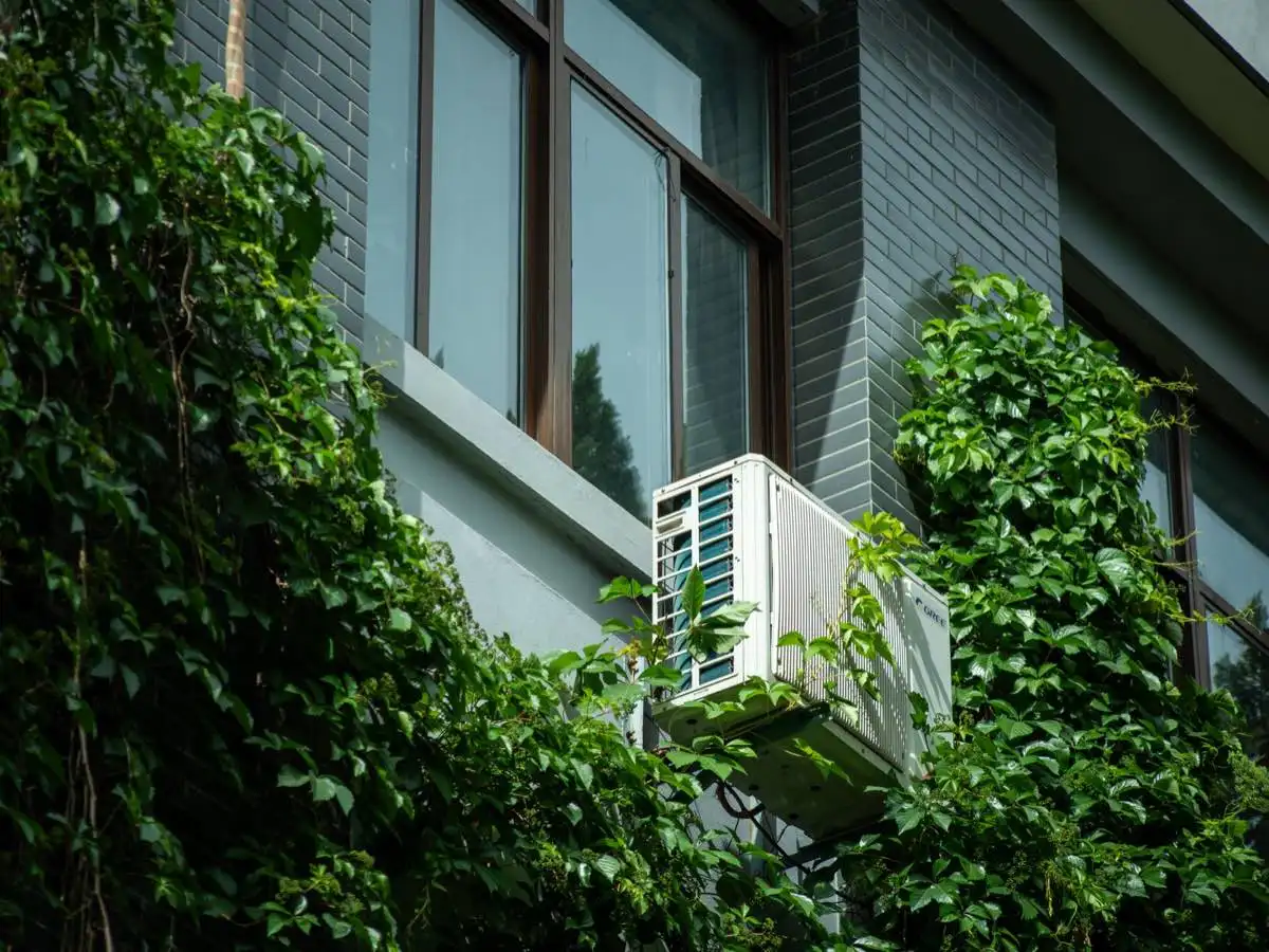 window in Meridian, ID